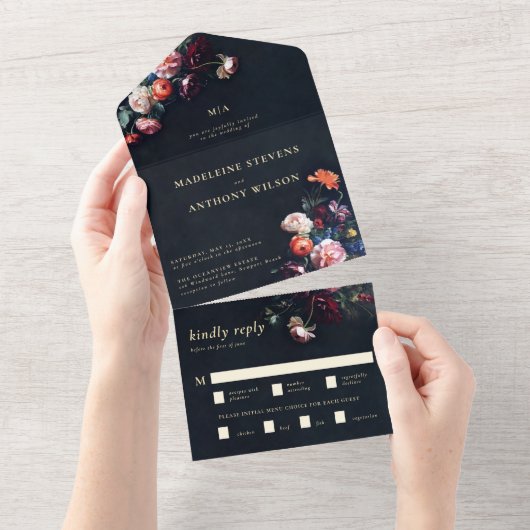 Donker Romantisch Moody Bloemen Zwart Sprookje Bru All In One Uitnodiging (Afscheurbaar)