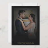 Donker verbleekte foto gouden ampersand trouwwebsi save the date (Achterkant)