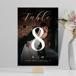 Donker Vervaagd Foto & Monogram Elegant Zwart Brui Kaart<br><div class="desc">Dit elegante tafelnummer zou een geweldige aanvulling zijn op uw huwelijksfeest. Voeg eenvoudig uw eigen gegevens toe door op de optie "personaliseren" te klikken.</div>