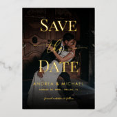 Donker Vervaagde Foto Elegante Huwelijk Save the D Folie Uitnodiging (Voorkant)