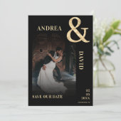 Donker Vervaagde Foto Gouden Ampersand QR Code Bru Save The Date (Staand voorkant)