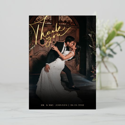 Donker Vervaagde Foto Romantisch Zwart Dank u Brui Folie Uitnodiging (Staand Voorkant)