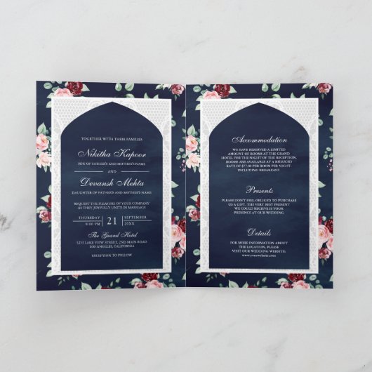 Donkerblauw Bloemen Kant Alles in een Indiase brui (Binnen)