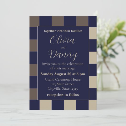 Donkerblauw Bruin Checkerboard Bruiloft Kaart (Staand voorkant)