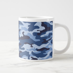 Donkerblauw camouflagepatroon grote koffiekop