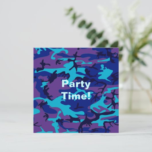 Donkerblauw en Paarse Camouflage Uitnodiging (Staand voorkant)