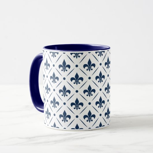 Donkerblauw Fleur De Lis patroon op witte achtergr Mok (Voorkant links)