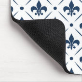 Donkerblauw Fleur De Lis patroon op witte achtergr Muismat (Hoek)
