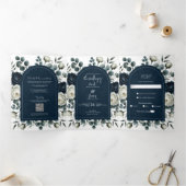 Donkerblauw & wit Modern Bloemengroen Huwelijk Drieluik Uitnodiging (Binnen)