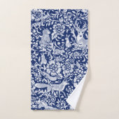 Donkerblauw Wit Woodland Animal Natuur Art Bad Handdoek (Handdoek)