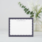Donkerblauwe briefkaart met stempelrand (Staand voorkant)