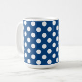 Donkerblauwe en grote witte pooldots koffiemok (Voorkant links)