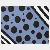 Donkerblauwe en zwarte pooldots en stripesmandje fleece deken (Voorkant (Horizontaal))