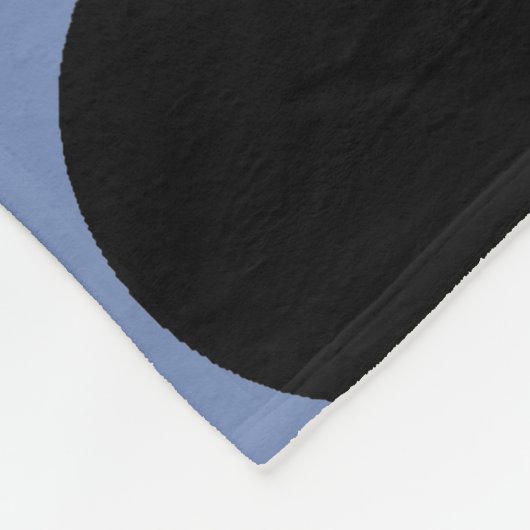 Donkerblauwe en zwarte pooldots en stripesmandje fleece deken (Hoek)