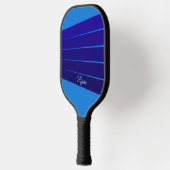 Donkerblauwe strepen en Jouw naam op blauw Pickleball Paddle (Links)