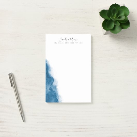 Donkerblauwe waterverf gepersonaliseerde naam post-it® notes (Kantoor)