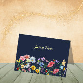 Donkerblauwe wilde bloemen in het veld Notitiekaar Bedankkaart