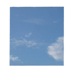 donkerblauwe wolken met witte wolken notitieblok