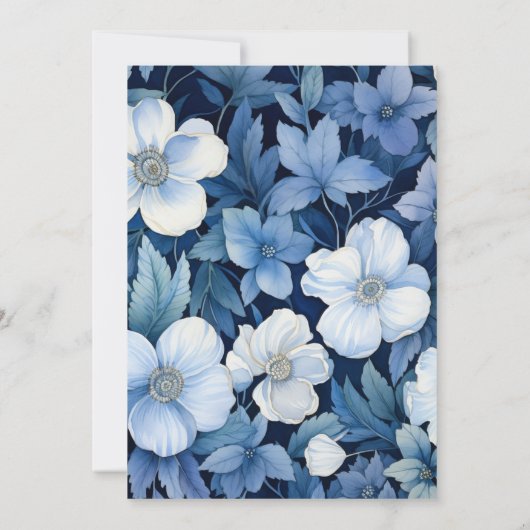 Donkerblauwe, Zilveren en Witte Bloemige Bruiloft Kaart (Achterkant)