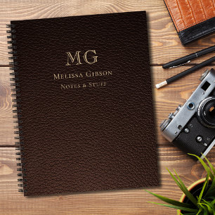 Donkerbruin namaakleer met gouden monogram notitieboek