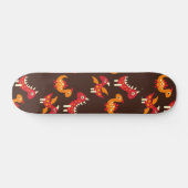 Donkerbruin rood en Oranje verrijkte dinosaurussen Skateboard (Horizontaal)