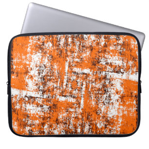 Donkerbruine achtergrond. Zwart wit sinaasappel o Laptop Sleeve