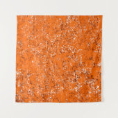 Donkerbruine achtergrond. Zwart wit sinaasappel o Wandkleed (Voorkant)