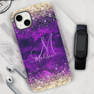 donkerdonker paars goudfaux glitter monogram Case-Mate iPhone 14 hoesje