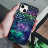 donkerdonkergroene paarse faux glitter monogram iPhone hoesje