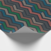 Donkere aarde boslandschap zigzag chevron cadeaupapier (Hoek)