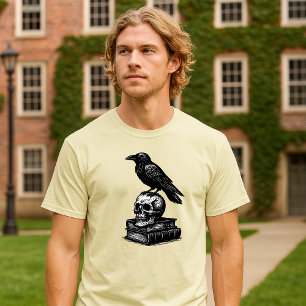 Donkere Academische Raaf & Schedel op Oude Boeken T-shirt