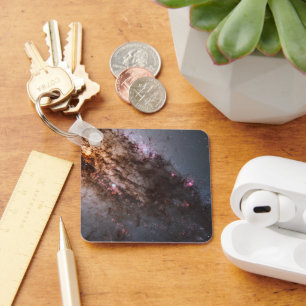 Donkere banen van stof doorkruisen Centaurus A Gal Sleutelhanger