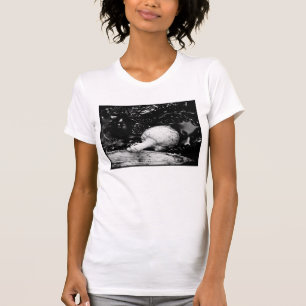 donkere beschermer t-shirt