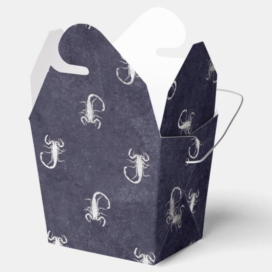 Donkere blauwe  graankorpje bedankdoosjes (Geopend)