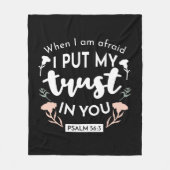 Donkere bloemen Christelijke kunst - Psalm 56:3 Fleece Deken (Voorkant)