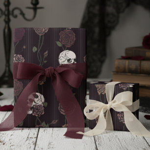 Donkere Bourgogne Gotische Schedel & Roze Strepen Cadeaupapier
