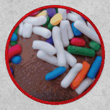 Donkere chocolade-ijs met regenboogspringen