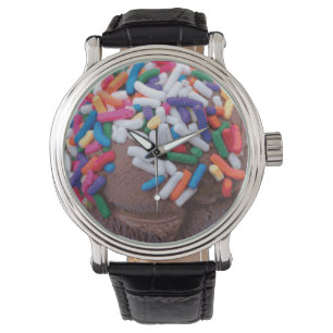 Donkere chocolade-ijs met regenboogspringen horloge