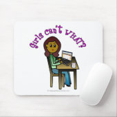 Donkere computermeisje muismat (Met muis)