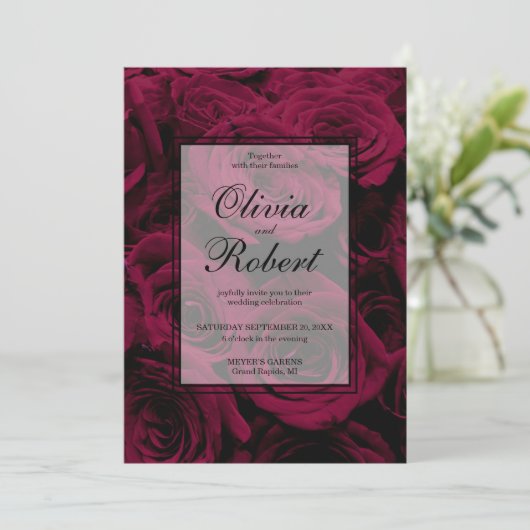 Donkere dieprode magenta rozen kaart (Staand voorkant)