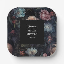 Donkere en sombere gotische bloemrijke bruidsdouch