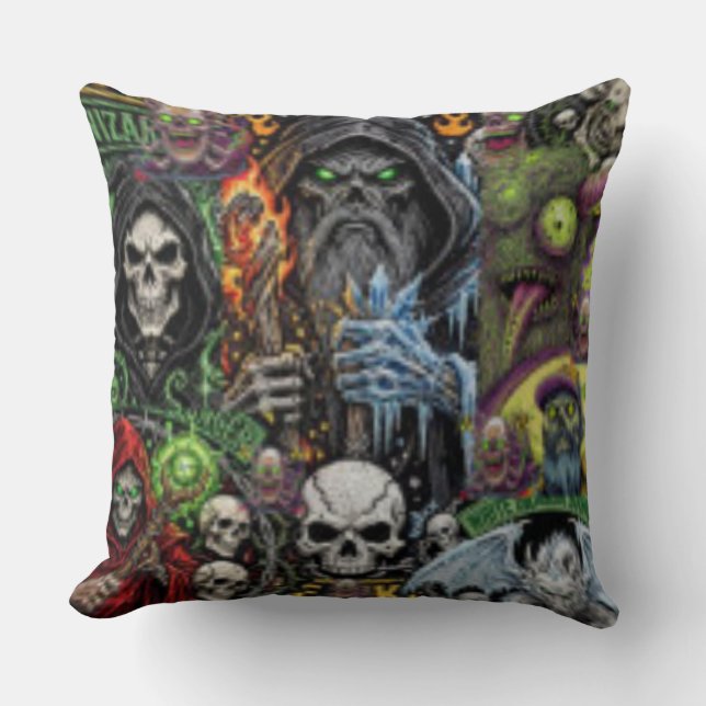 Donkere Fantasy Horror Collage Worpkussen | Sorcer Kussen (Voorkant)