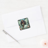 Donkere fee in mintgroene botanische omgeving vierkante sticker (Envelop)