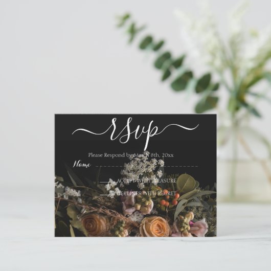 Donkere  Floral RSVP Briefkaart (Staand voorkant)