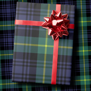 Donkere, gedempte Navy- en bosgroene tartanruit Cadeaupapier