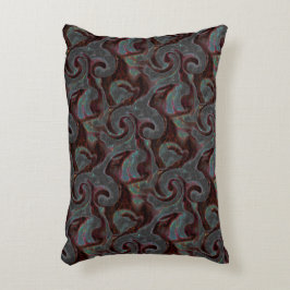 Donkere gekleurde geslepen spiraaldelen en gloeist accent kussen