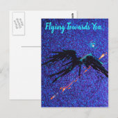 Donkere gevleugelde figuur die over de ruimte vlie briefkaart (Voorkant / Achterkant)