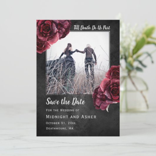 Donkere gotische Rozen sparen de Datum Save The Date (Staand voorkant)