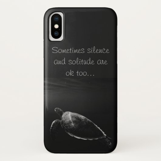 Donkere Grijze iPhone Case Swimming Turtle, stilte (Achterkant)