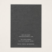 Donkere grijze linnen die er uitzien als een oorsc visitekaartje (Achterkant)